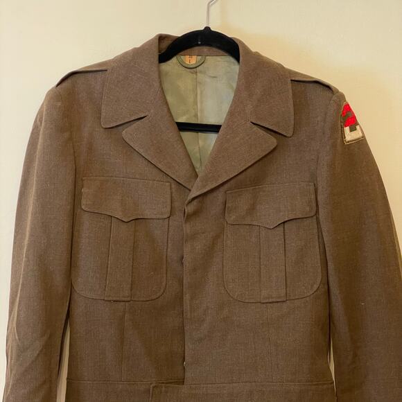 1950s Vintage 38L military jacket wool brown Combat Uniforms Corp. patch 2 - Picture 2 of 12
